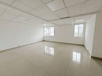 Tercer Nivel Completo para Oficinas en Alquiler en Gazcue
