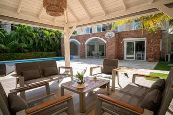 Luxury Golf Front Villa with 1,271 m² Lot in Cocotal – Los Cocos Street